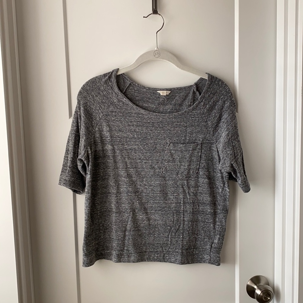I Love H81 Grey tee shirt w pocket size M